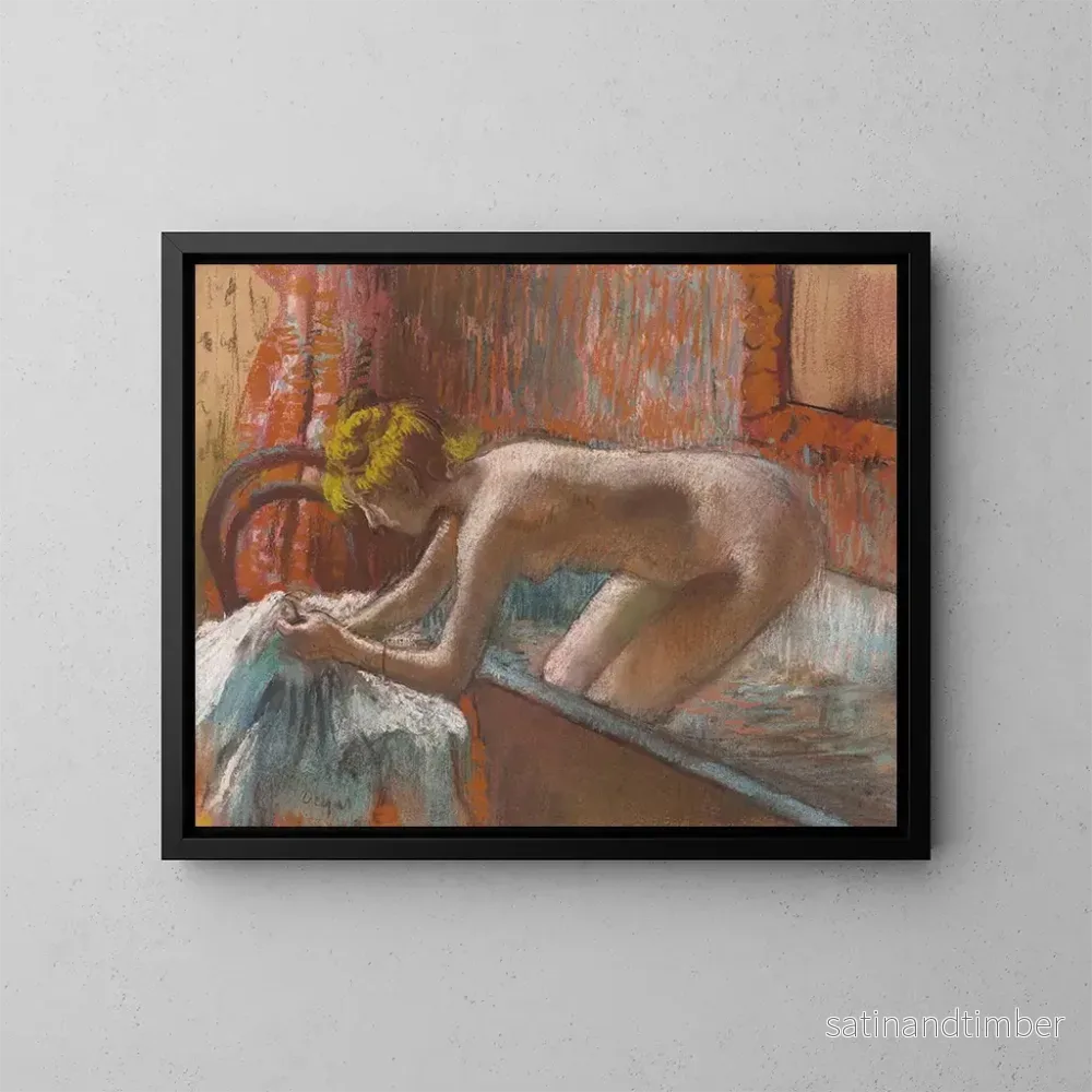 Reproduktion av målningen av kvinna som går ut ur badet - Edgar Degas